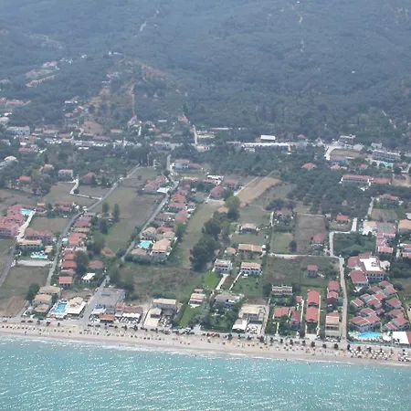Front Salvanos