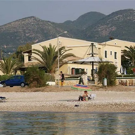 Front Salvanos * Acharavi (Corfu)