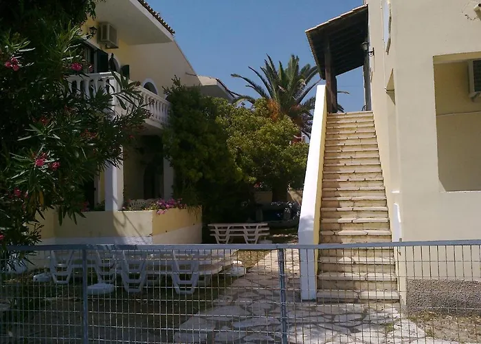 Διαμέρισμα Front Salvanos Αχαράβη