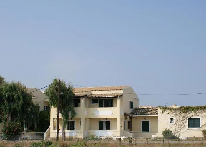 Front Salvanos *