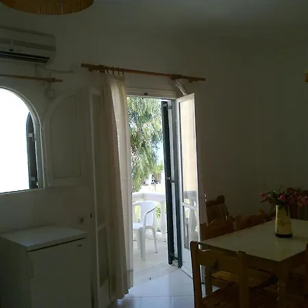 Apart-hotel Front Salvanos Acharavi (Corfu)