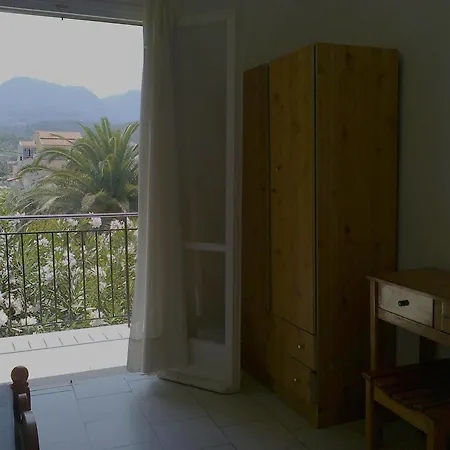 Διαμέρισμα Front Salvanos