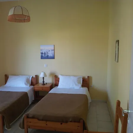 Apart-hotel Front Salvanos Acharavi (Corfu)